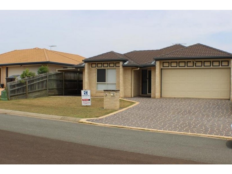 43 MacFarlan Street, Birkdale QLD 4159