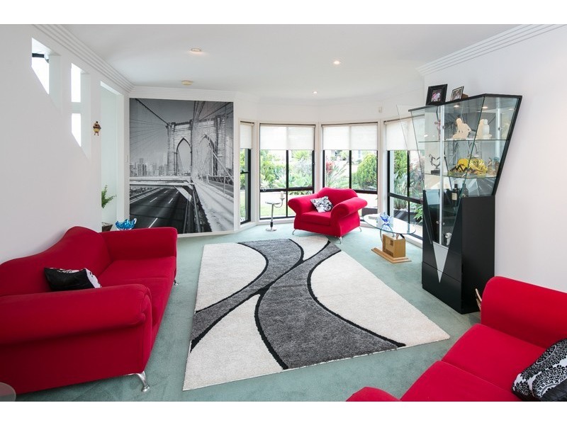 25 Saul Street, Thorneside QLD 4158