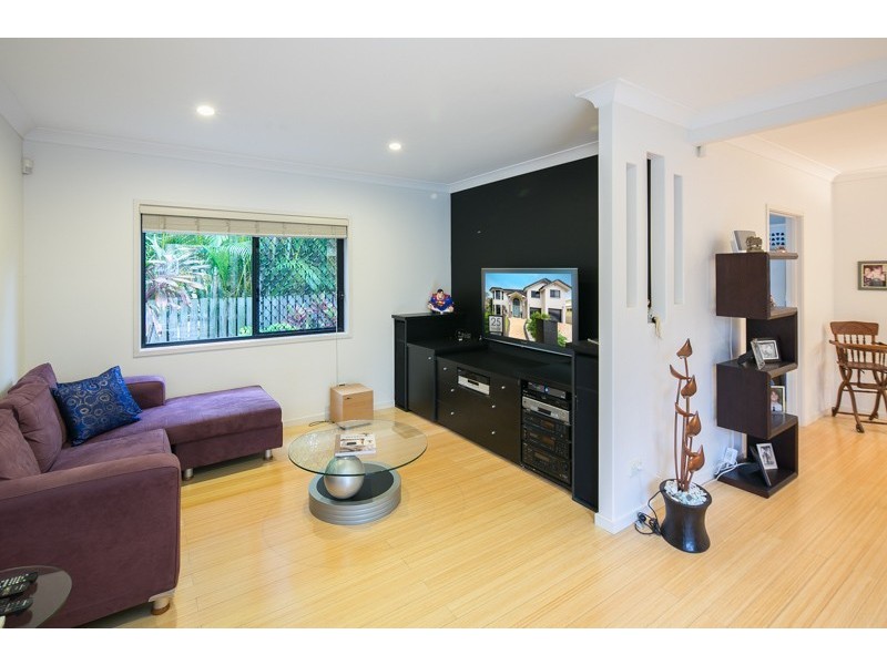 25 Saul Street, Thorneside QLD 4158