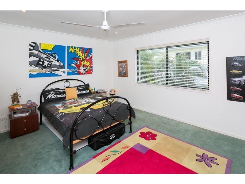 25 Saul Street, Thorneside QLD 4158