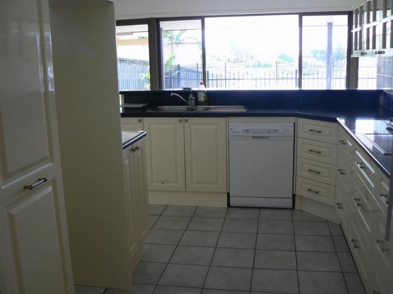 5 Masthead Drive, Cleveland QLD 4163