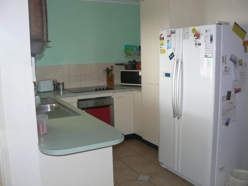 3 Rofail Court, Thorneside QLD 4158