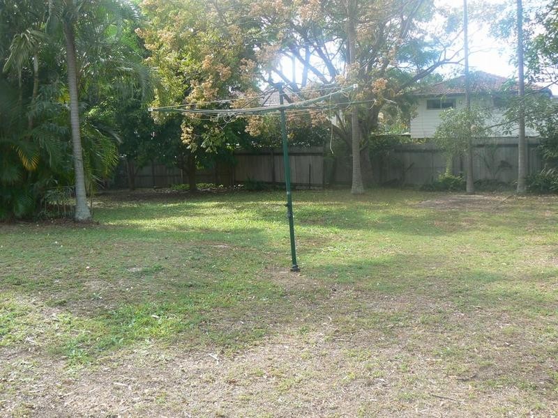 9 Valantine Road, Capalaba QLD 4157