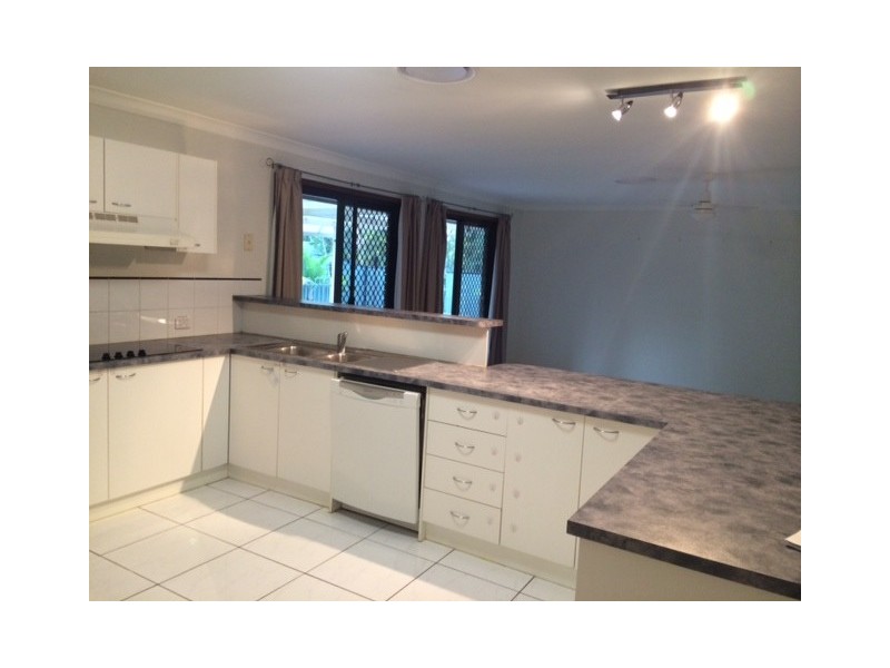 4 Grosvenor Court, Wellington Point QLD 4160