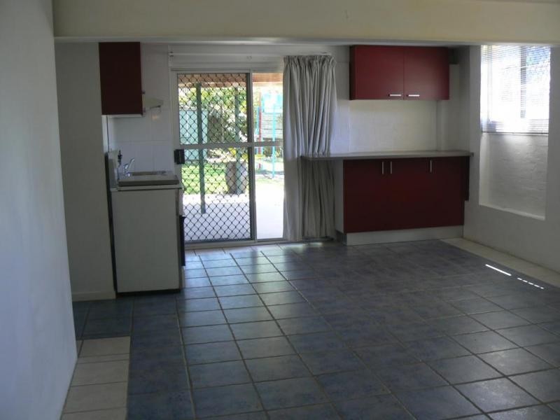 52 Kennedy Drive, Capalaba QLD 4157