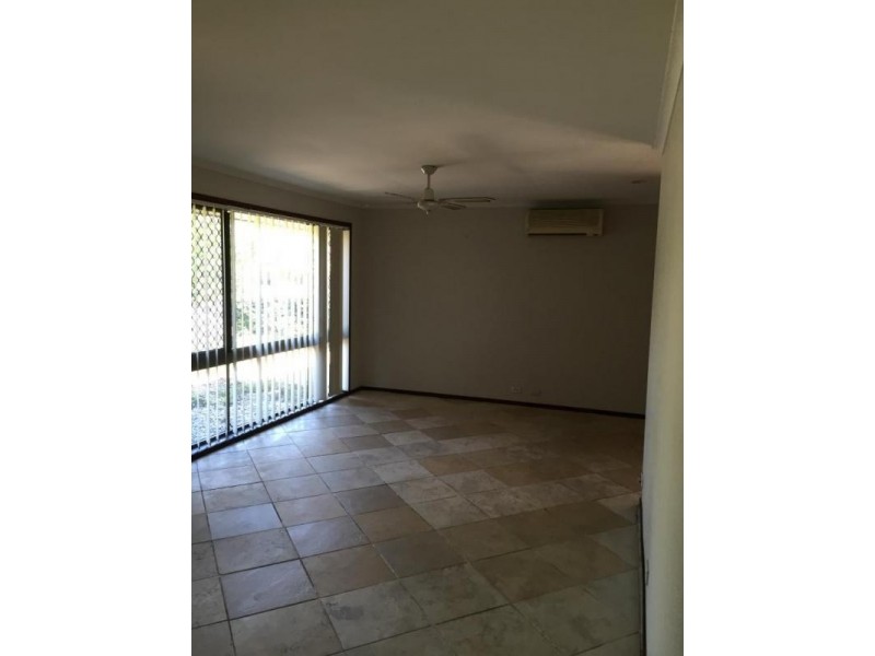 1 Yeovil Court, Alexandra Hills QLD 4161