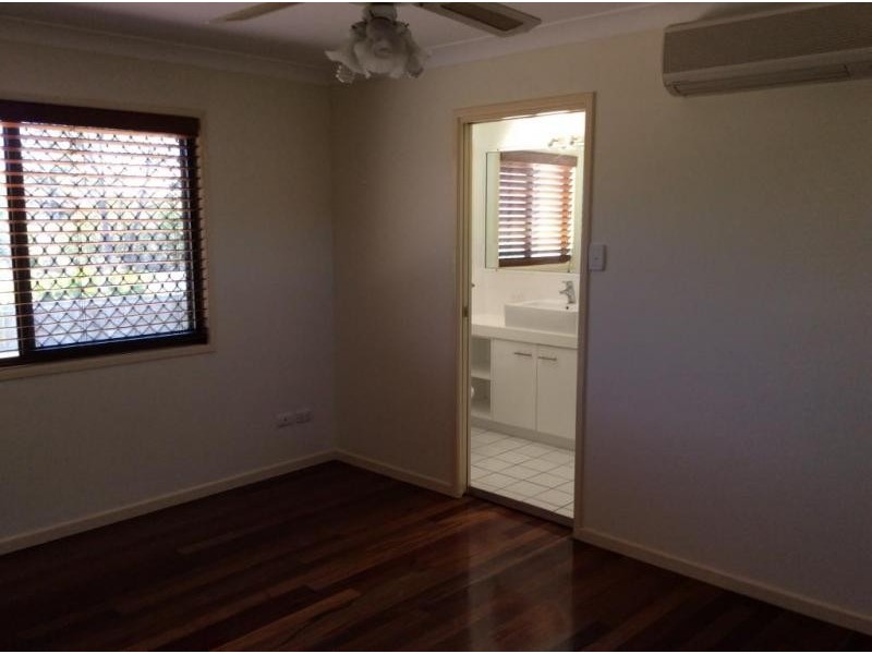 1-5 Clive Road, Birkdale QLD 4159