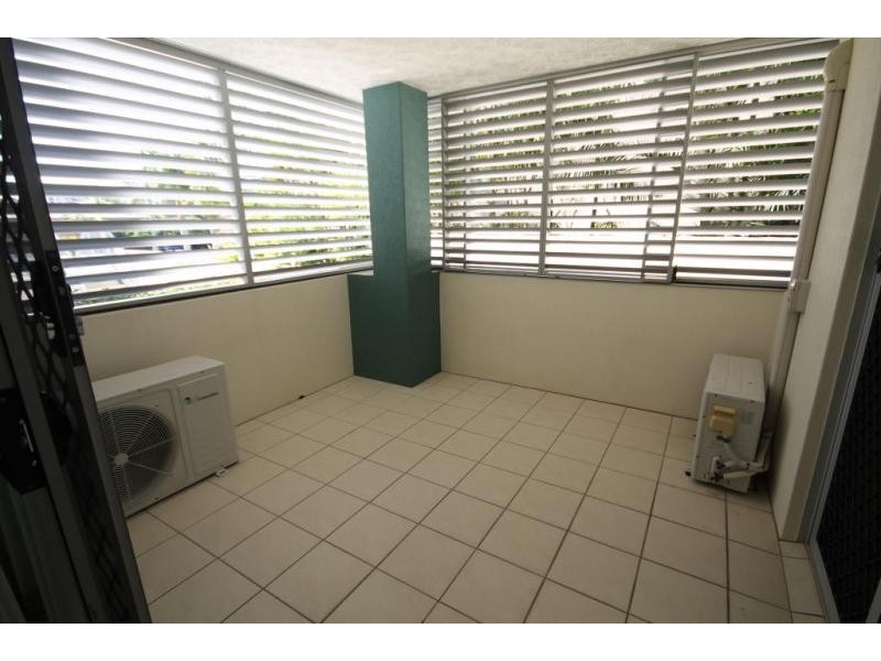 7/52 Queen Street, Southport QLD 4215