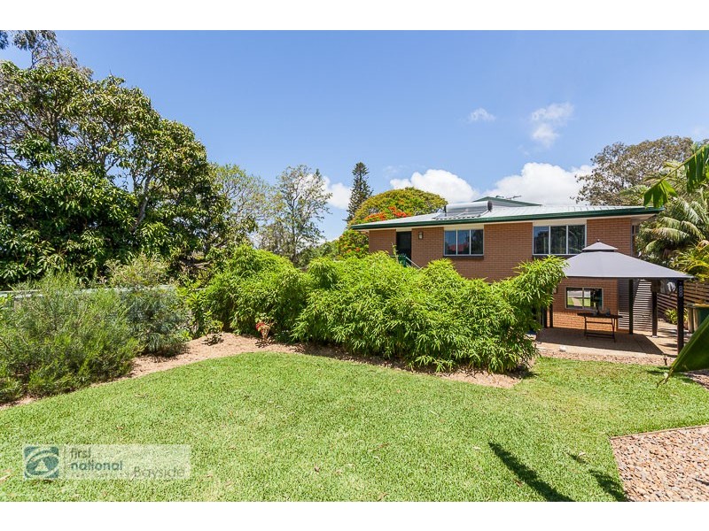 18 Thorne Rd, Birkdale QLD 4159