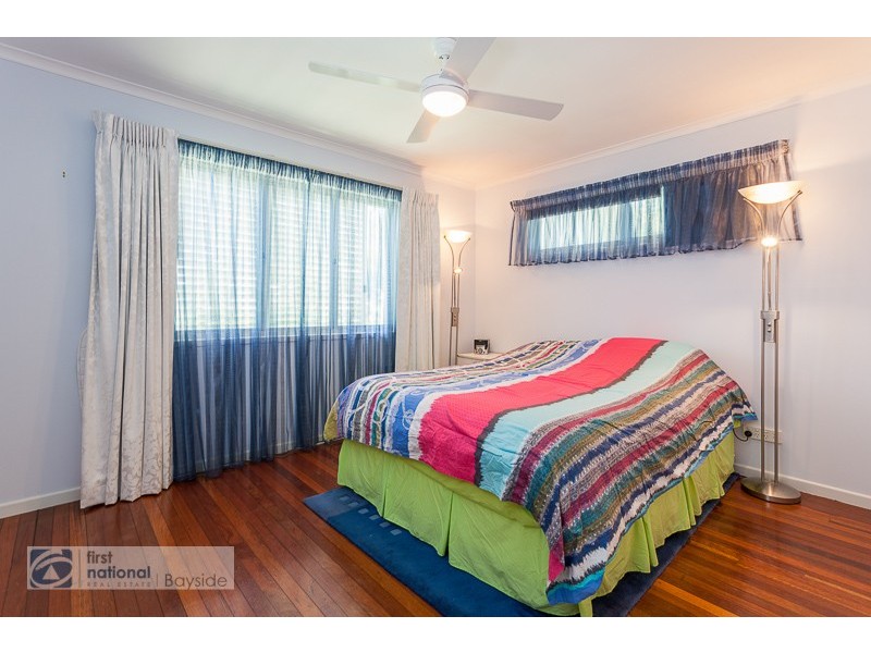 18 Thorne Rd, Birkdale QLD 4159