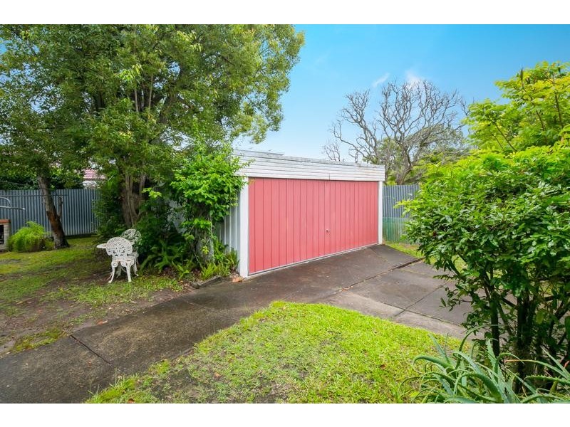 9 Meyrick St, Cannon Hill QLD 4170