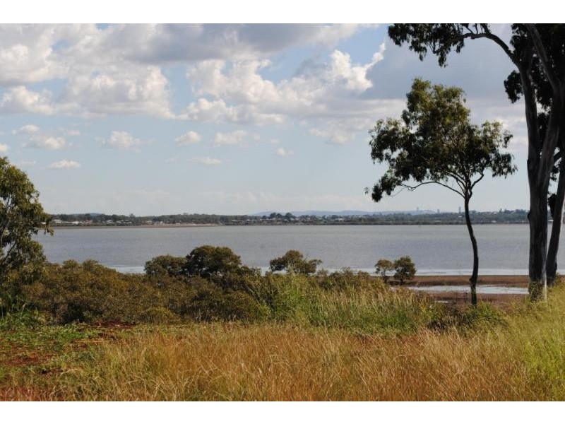 216 Main Road, Wellington Point QLD 4160