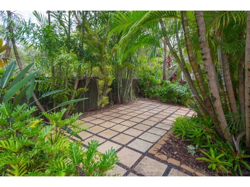 15 Fuchsia Close, Birkdale QLD 4159