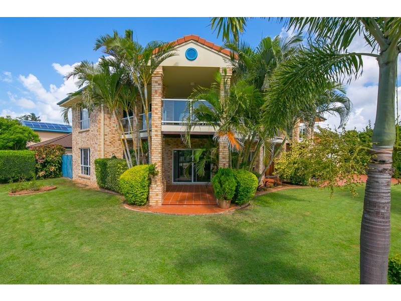 1 Sorrento Close, Wellington Point QLD 4160