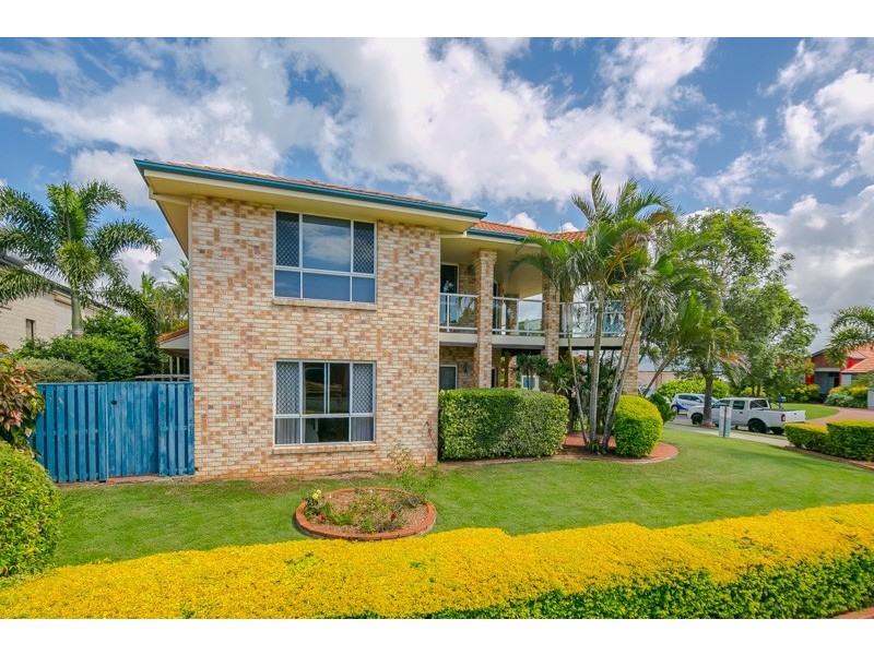 1 Sorrento Close, Wellington Point QLD 4160