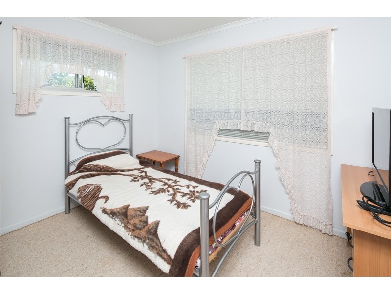 60 Warner Street, Wellington Point QLD 4160