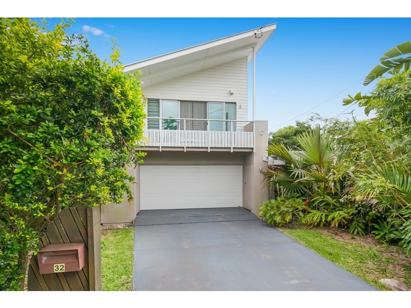 32 Bayview Street, Wellington Point QLD 4160