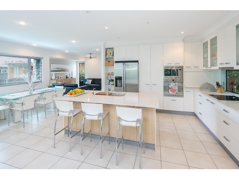 32 Bayview Street, Wellington Point QLD 4160