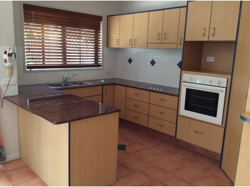 2/12 Tauris Road, Capalaba QLD 4157