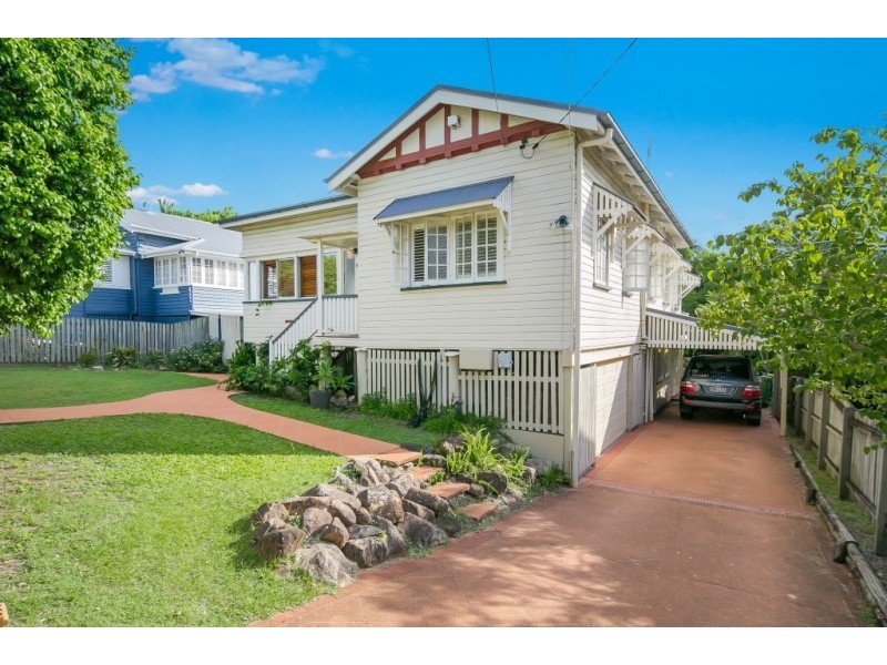 6 Rossmore Avenue, Coorparoo QLD 4151