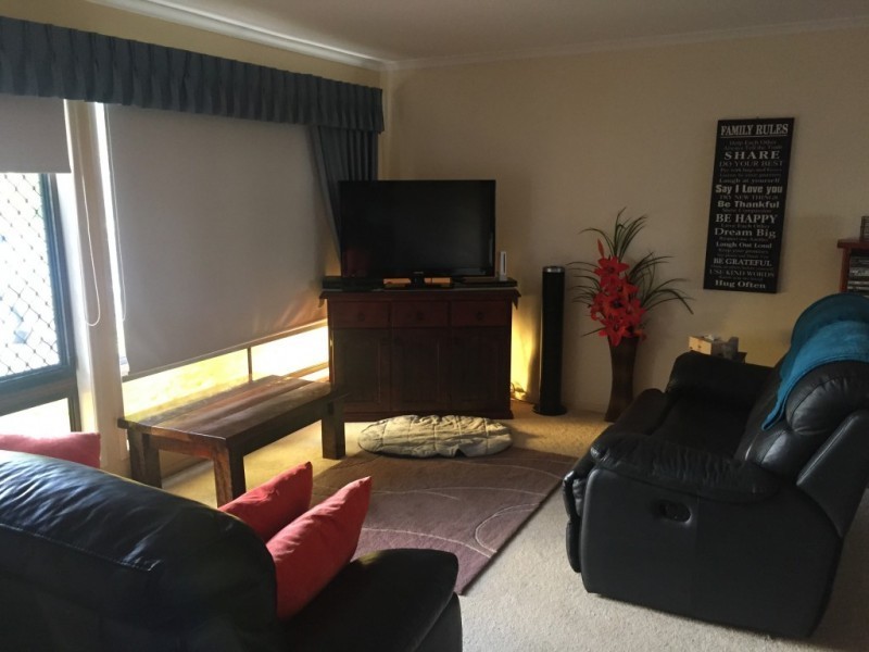 5 Warwick Court, Birkdale QLD 4159