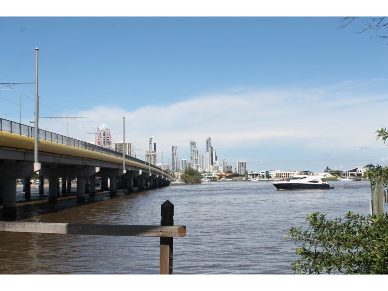 10/52 Queen St, Southport QLD 4215