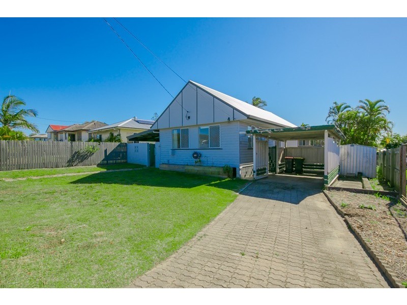 390 Richmond Rd, Cannon Hill QLD 4170