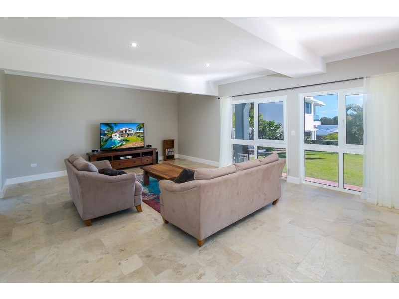 5 Cronin Drive, Wellington Point QLD 4160