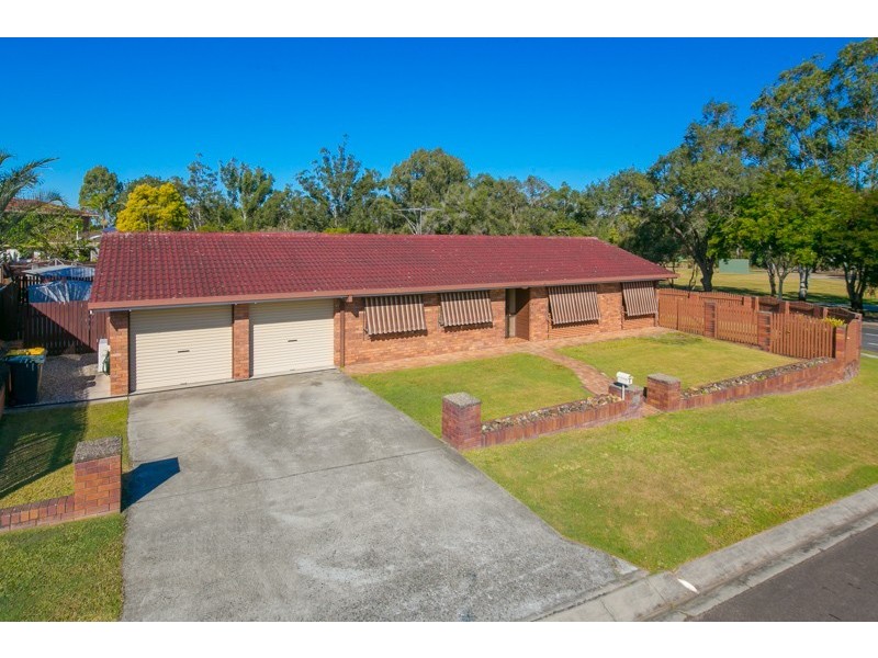 1 Kimbolton Place, Carindale QLD 4152