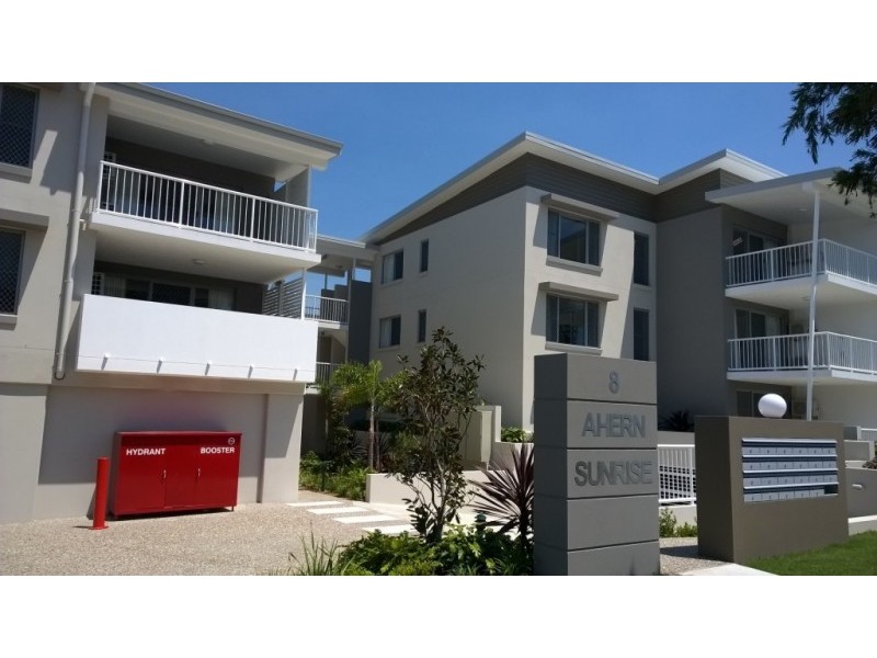 19/8 Ahern St, Labrador QLD 4215