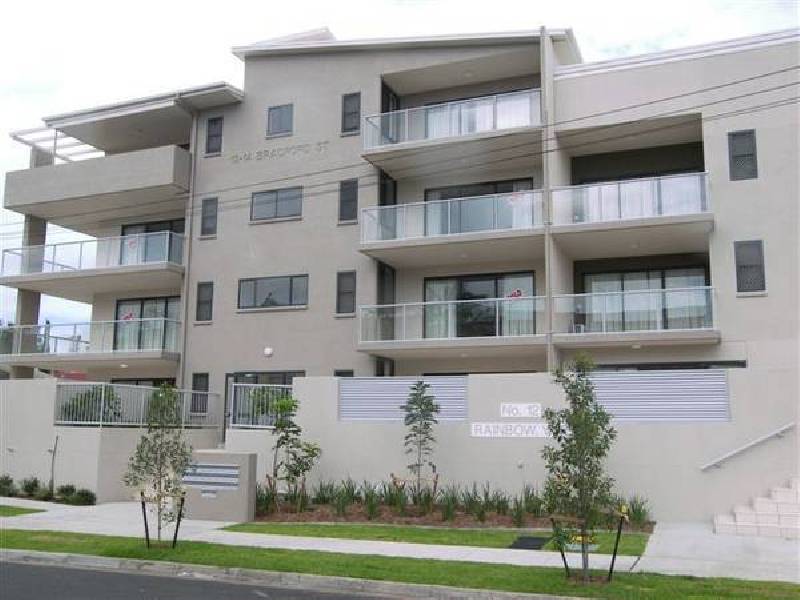 12-14 Bradford Street, Labrador QLD 4215