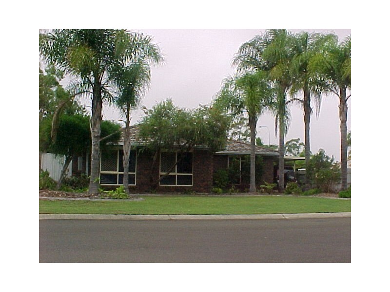 38 Sylvania Street, Wellington Point QLD 4160