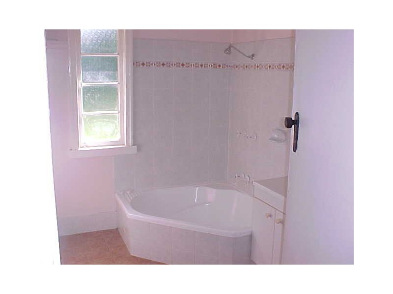 648 Main Road, Wellington Point QLD 4160