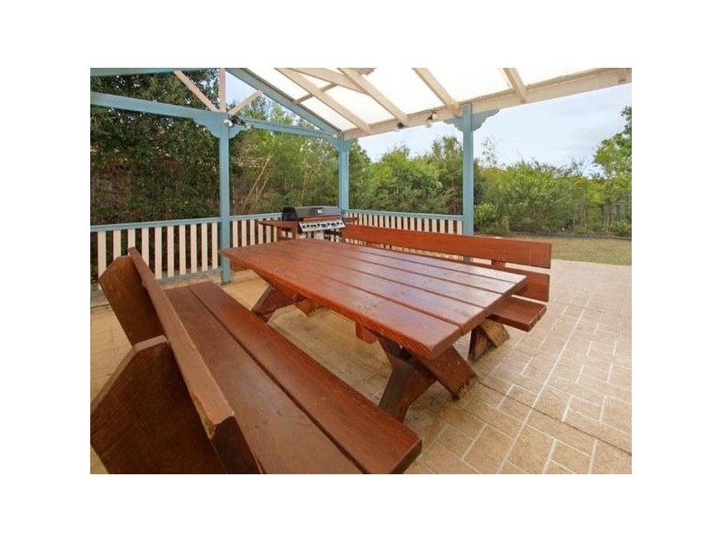 36 Matthews Way, Wakerley QLD 4154