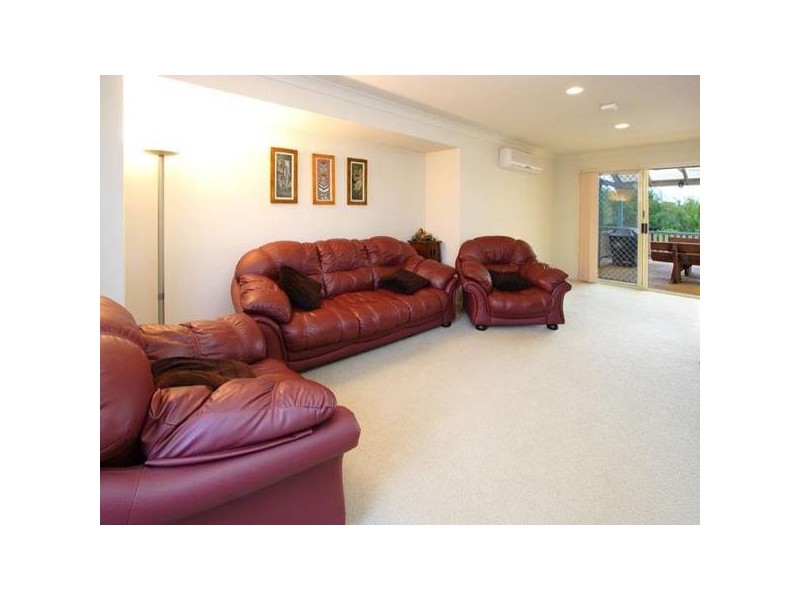 Matthews Way,, Wakerley QLD 4154