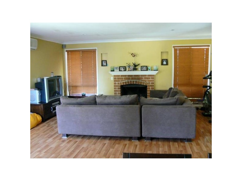 20 Crotona Rd, Capalaba QLD 4157