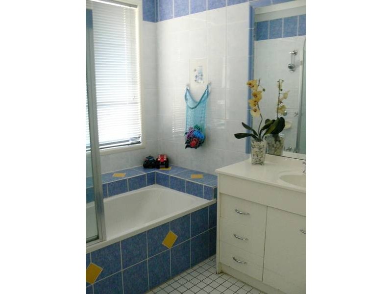 20 Crotona Rd, Capalaba QLD 4157