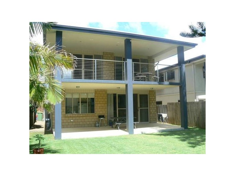 75 Cavell Street, Birkdale QLD 4159