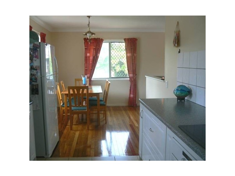 6 Christina Street, Wellington Point QLD 4160