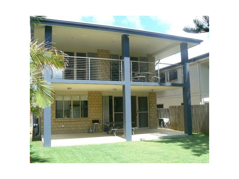 75 Cavell Street, Birkdale QLD 4159