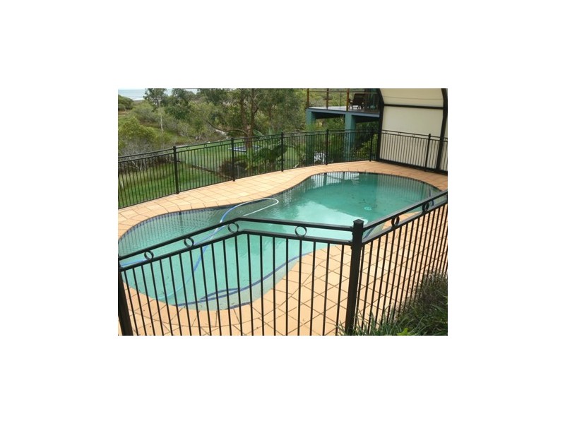 24 Beachcrest Street, Wellington Point QLD 4160