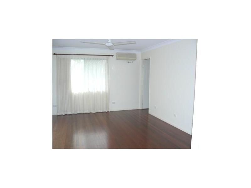 24 Beachcrest Street, Wellington Point QLD 4160