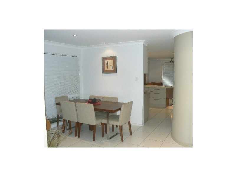 33 Clearwater Street, Ormiston QLD 4160