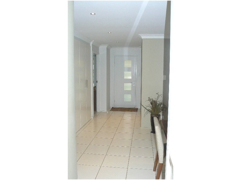 33 Clearwater Street, Ormiston QLD 4160