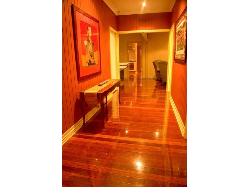 37 Shakespeare Street, Coorparoo QLD 4151