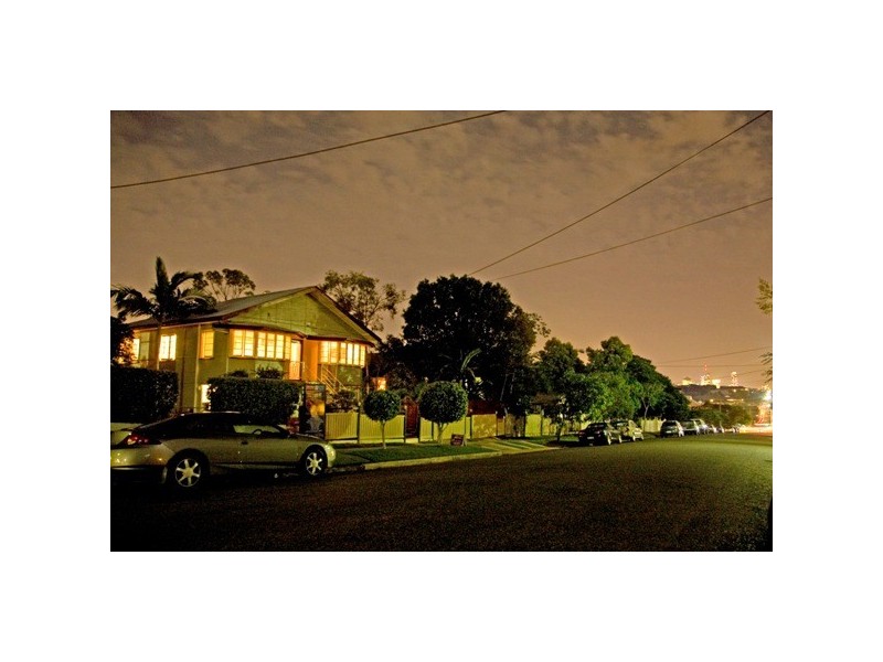 37 Shakespeare Street, Coorparoo QLD 4151