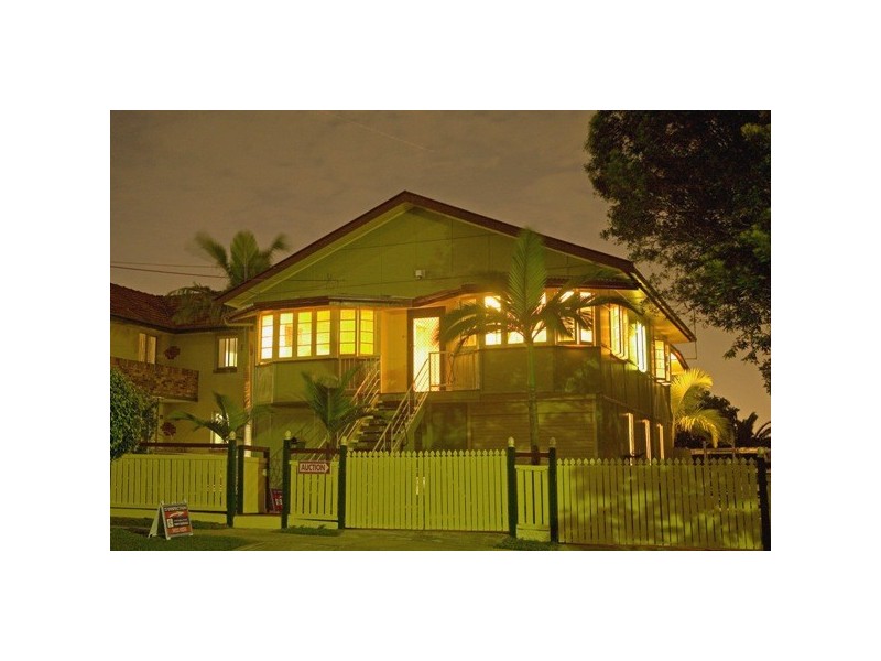 37 Shakespeare Street, Coorparoo QLD 4151