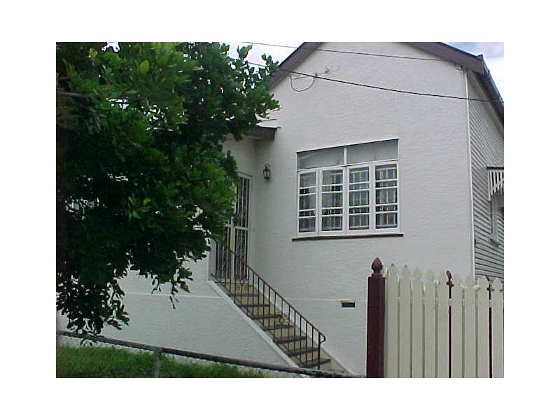 23 Overend Street, East Brisbane QLD 4169