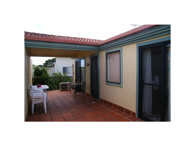 2/17 Island Street, Cleveland QLD 4163