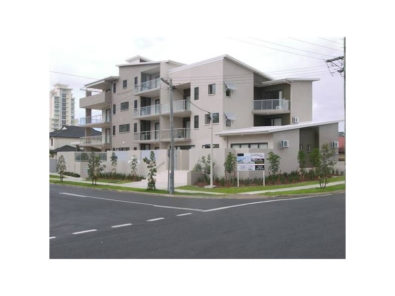 Labrador QLD 4215